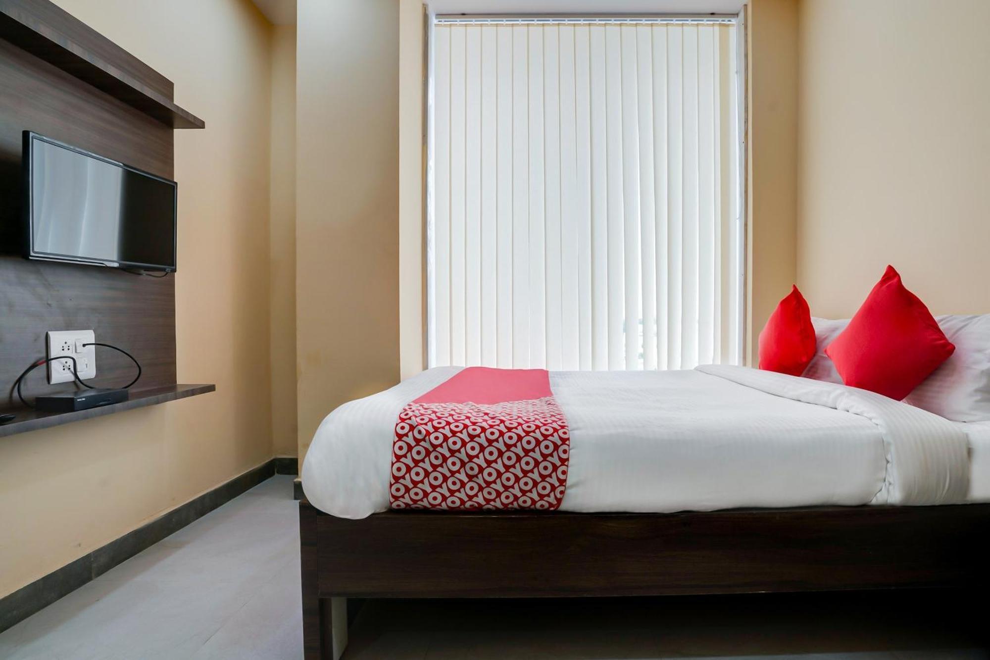 Hotel O Alekhya Residency Cafe Bahar Sururnagar Zewnętrze zdjęcie