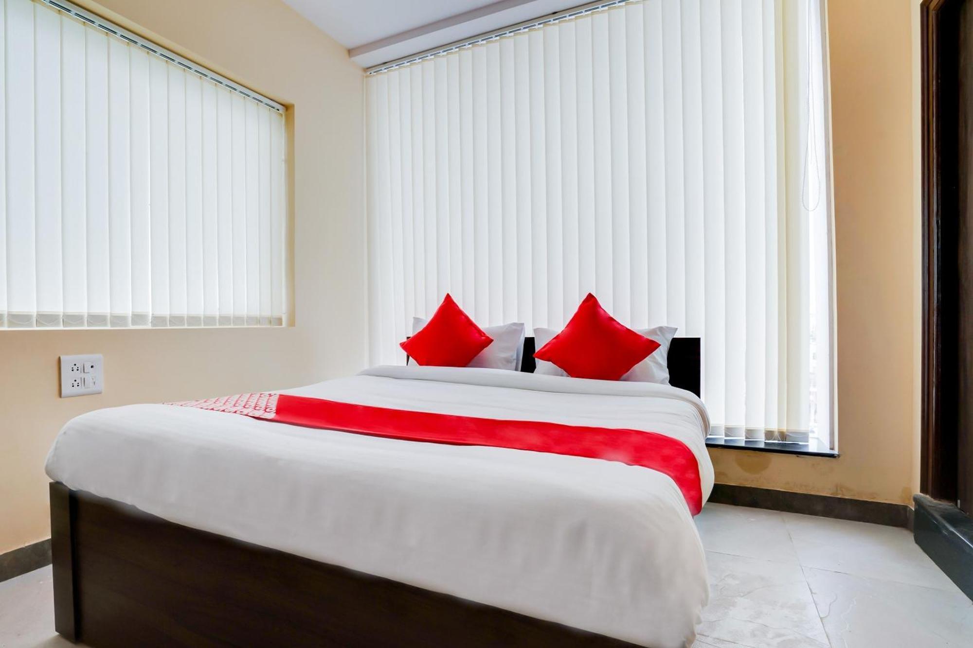 Hotel O Alekhya Residency Cafe Bahar Sururnagar Zewnętrze zdjęcie