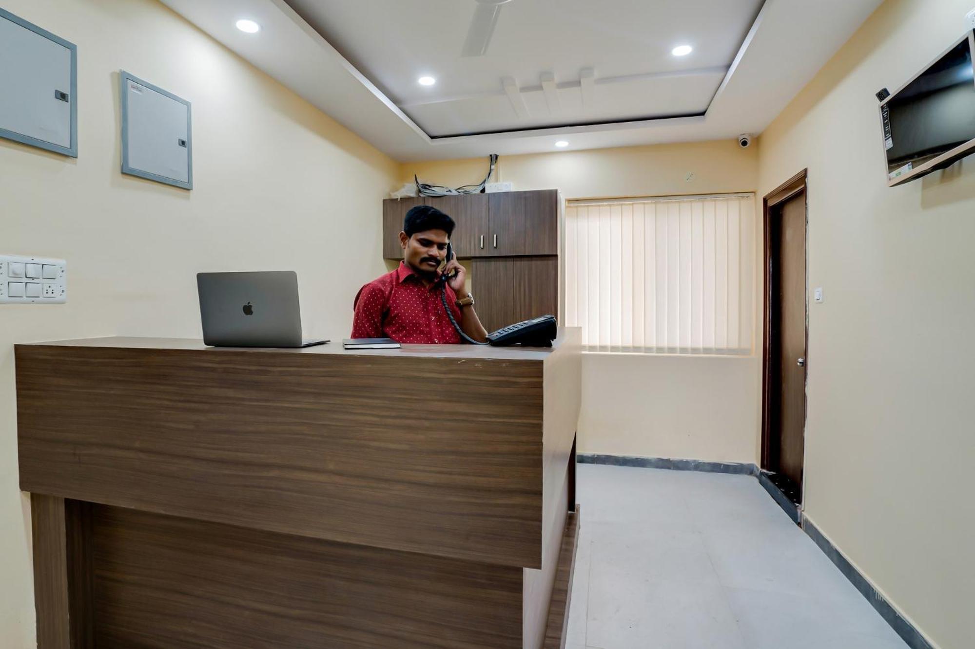 Hotel O Alekhya Residency Cafe Bahar Sururnagar Zewnętrze zdjęcie